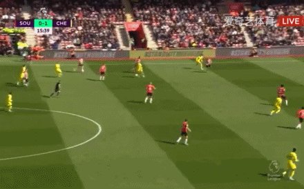 1649515100510041603.gif
