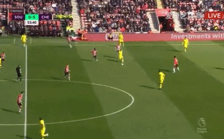 1649517369298012226.gif